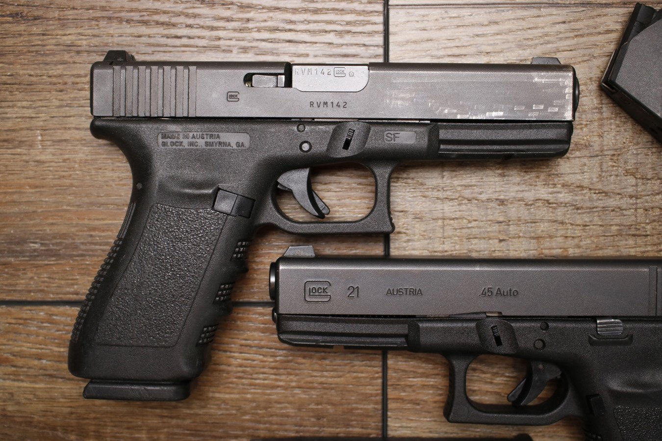 GLOCK 21SF Gen3 45 ACP Police Trade-in Pistols (Very Good Condition